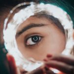 人気占い師の“話術”とは？知られざる接客テクニックを紹介