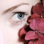「しがみつく恋愛」がうまくいかない本当の理由と抜け出す方法