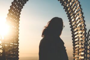 「転職するなら占いなんてダメ?」──私は“声の波動”に背中を押された